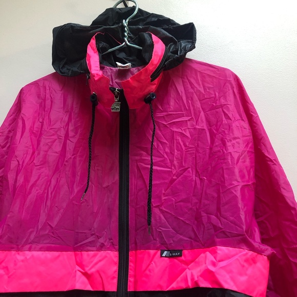 VINTAGE K-WAY WINDBREAKER PACKABLE JACKET - Picture 4 of 9